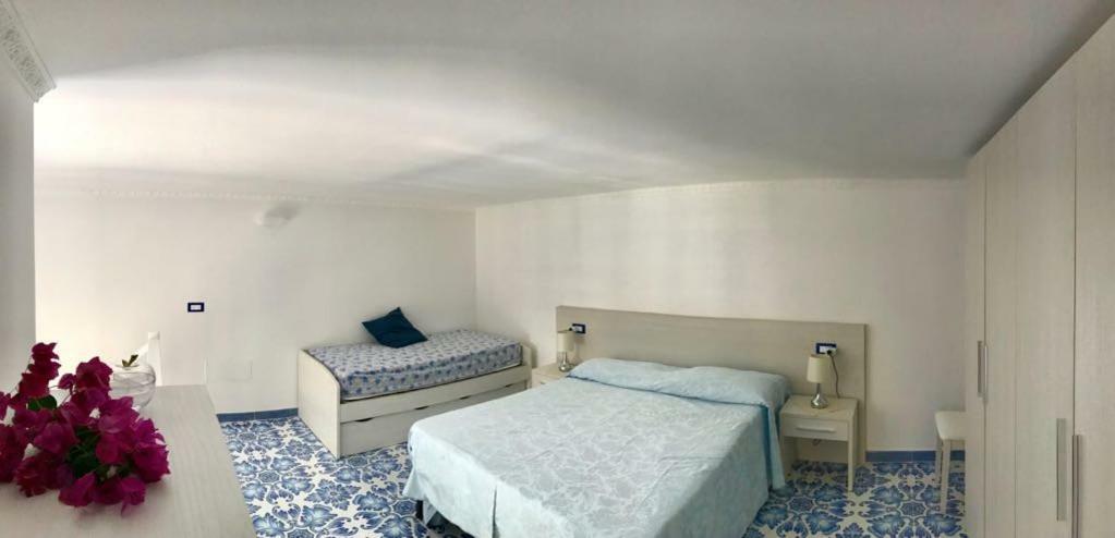 Casetta Del Pescatore Ísquia Exterior foto